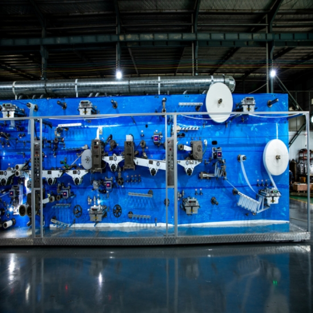 DNW-AD02 máquina automática para fabricar pañales para adultos 